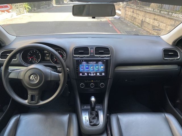 Volkswagen 福斯 Golf  第1張相片
