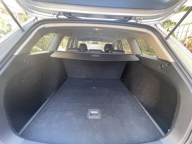Volkswagen 福斯 Golf  第2張相片