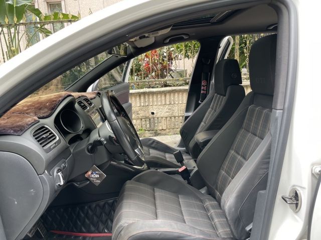 Volkswagen 福斯 Golf  第12張相片