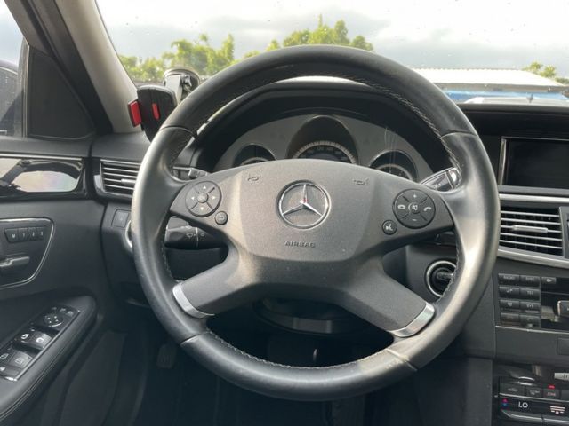 Mercedes-Benz/賓士 E-CLASS  第2張相片
