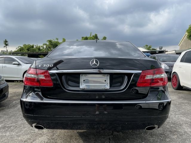Mercedes-Benz/賓士 E-CLASS  第10張相片