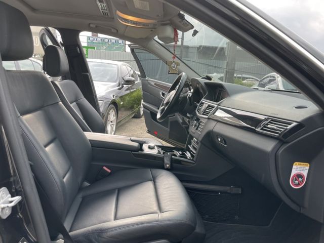 Mercedes-Benz/賓士 E-CLASS  第12張相片