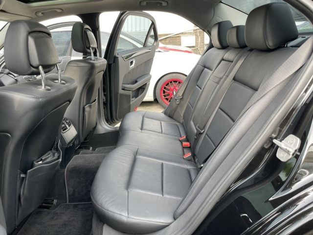Mercedes-Benz/賓士 E-CLASS  第13張相片