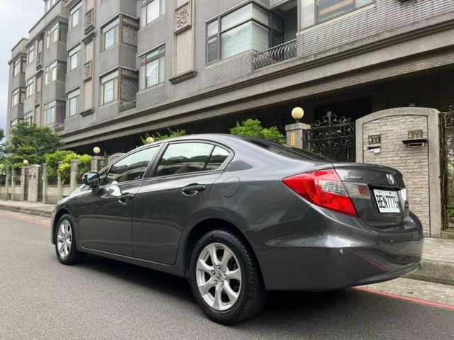 Honda Civic  第7張相片