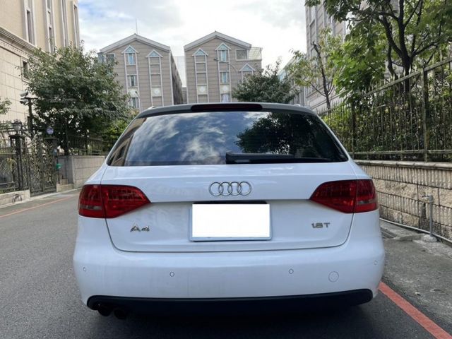 Audi A4  第10張相片