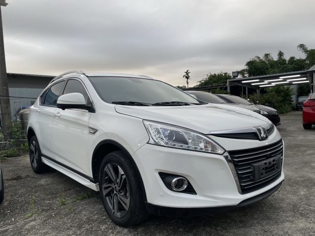 Luxgen U6 Turbo ECO Hyper  第6張相片
