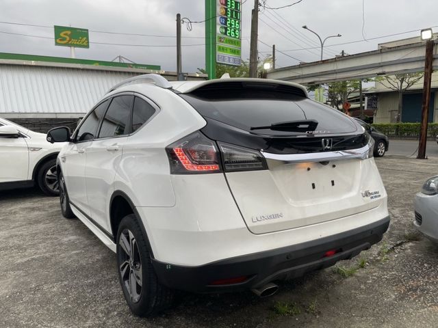 Luxgen U6 Turbo ECO Hyper  第7張相片