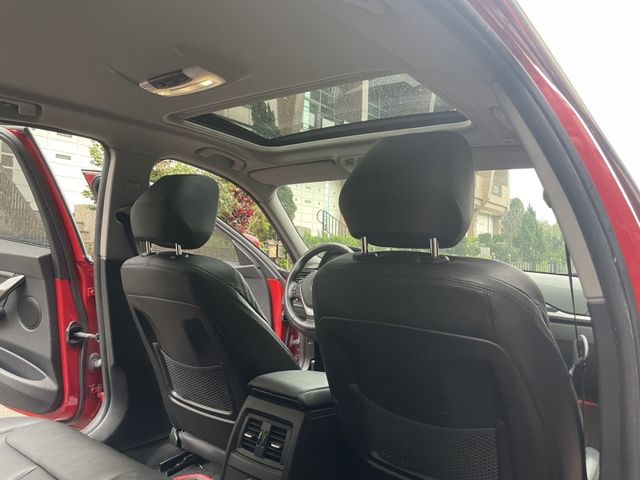 BMW/ 寶馬 328i  第2張相片