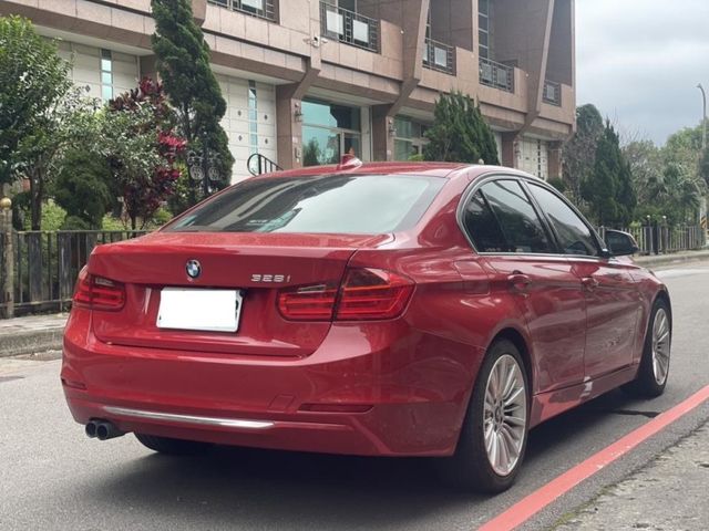 BMW/ 寶馬 328i  第8張相片