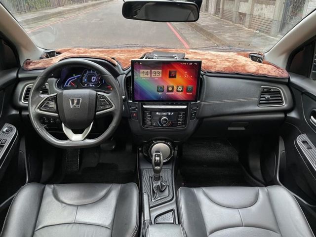 Luxgen S3  第11張相片
