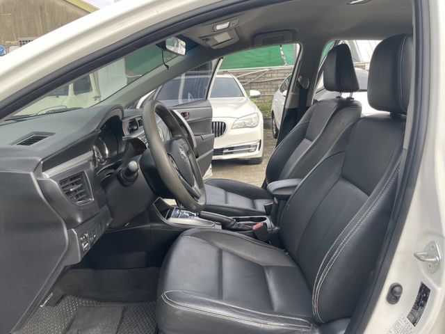 Toyota ALTIS  第3張相片