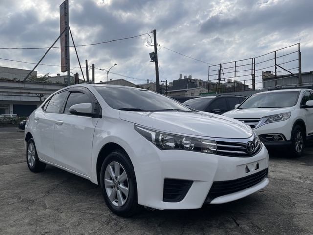 Toyota ALTIS  第5張相片