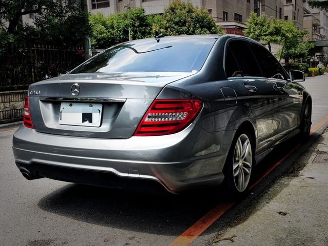 Mercedes-Benz/賓士 C250  第4張相片