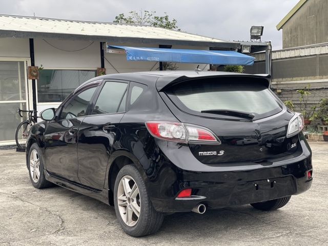 Mazda Mazda3  第4張相片