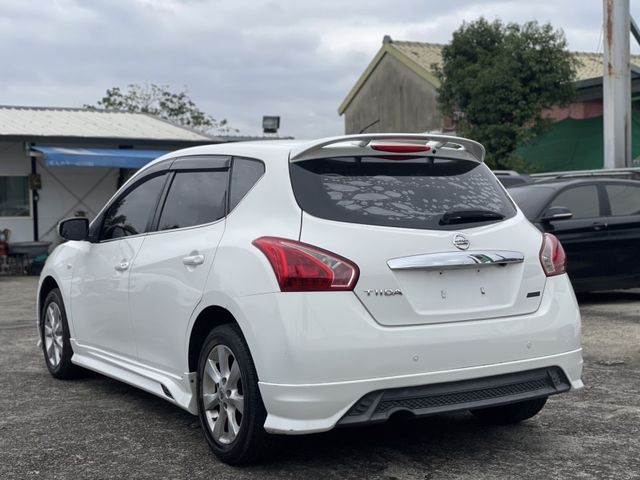 Nissan Tiida  第4張相片