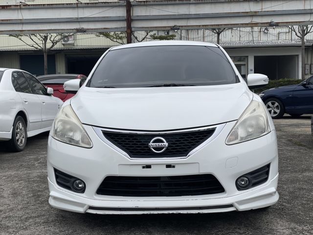 Nissan Tiida  第12張相片