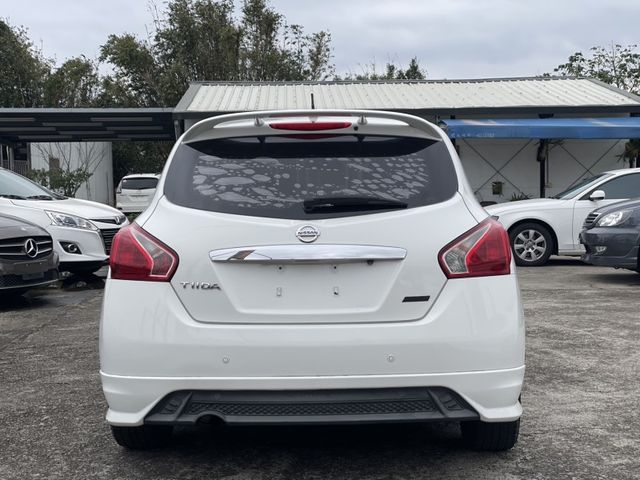 Nissan Tiida  第13張相片