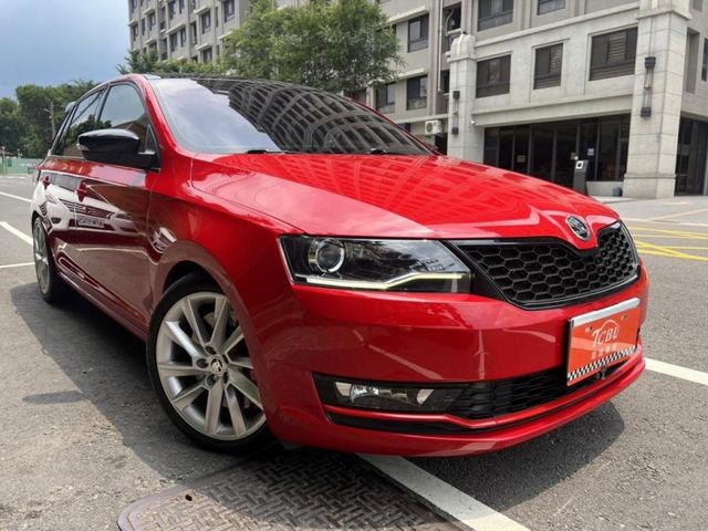 Skoda Rapid  第4張相片