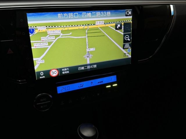 Toyota ALTIS  第3張相片