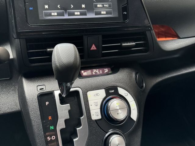 Toyota SIENTA  第2張相片