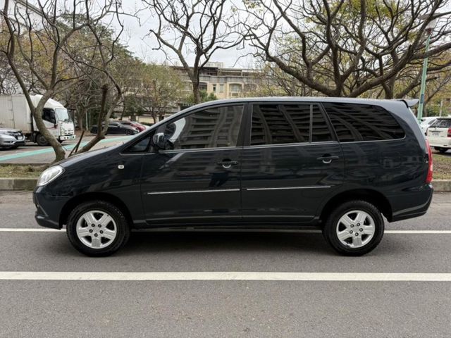 Toyota Innova  第3張相片