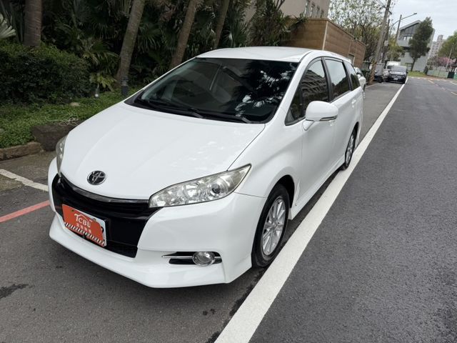 Toyota Wish  第2張相片