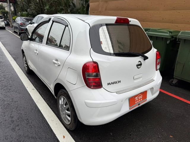 Nissan March  第4張相片