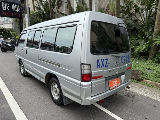 Mitsubishi Delica  第4張相片