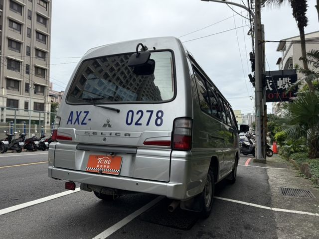 Mitsubishi Delica  第5張相片