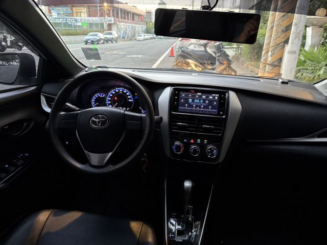 Toyota Yaris  第6張相片
