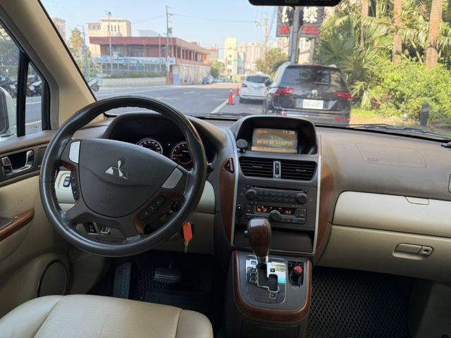 Mitsubishi Savrin  第6張相片