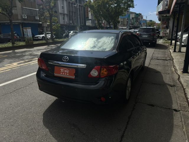 Toyota ALTIS  第2張相片