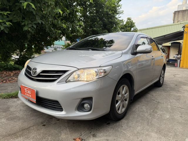 2013年豐田ALTIS 1.8E版(銀)  第5張相片