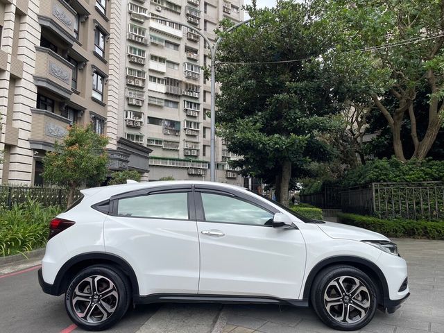 HONDA本田 HR-V  第3張相片