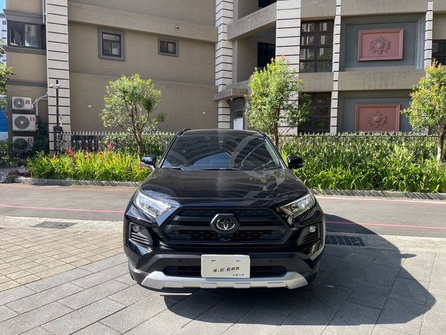 TOYOTA豐田 RAV4  第4張相片