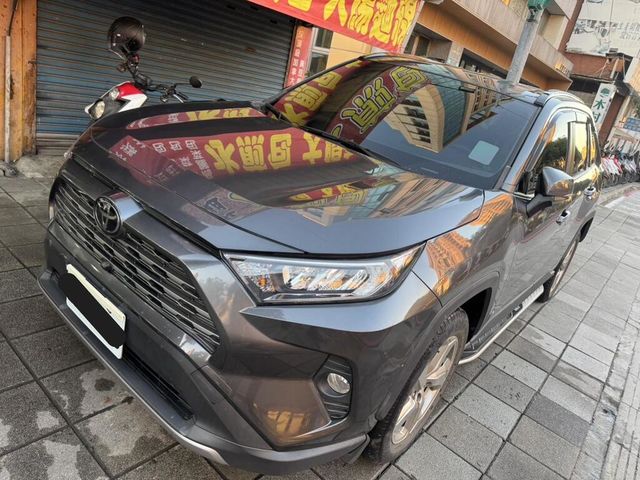 TOYOTA豐田 RAV4  第4張相片