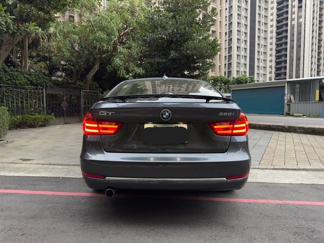 BMW寶馬 320 GT  第4張相片