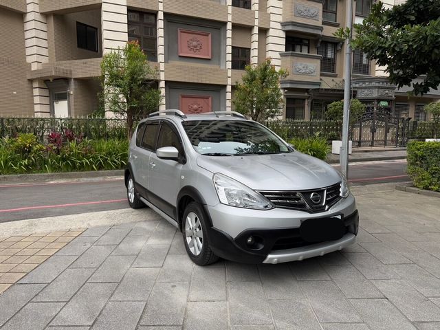 NISSAN日產 LIVINA  第1張相片