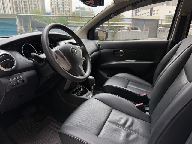 NISSAN日產 LIVINA  第13張相片