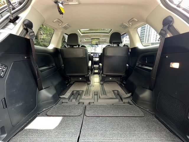 TOYOTA豐田 PREVIA  第16張相片
