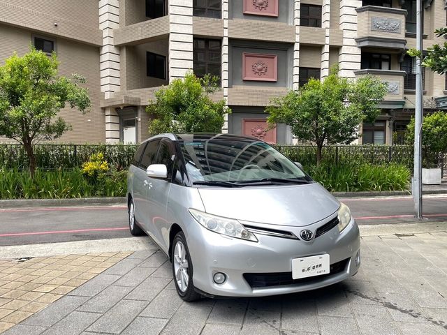 TOYOTA豐田 PREVIA  第1張相片