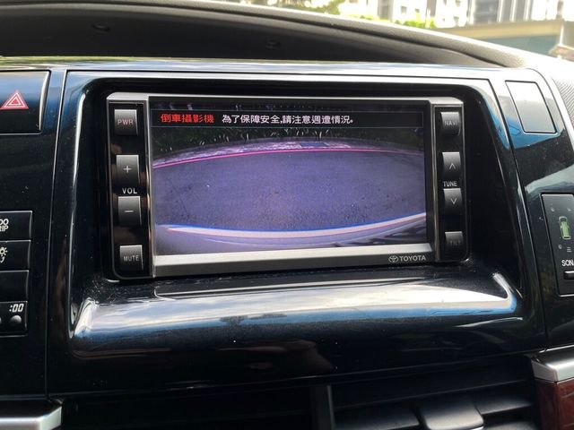 TOYOTA豐田 PREVIA  第10張相片