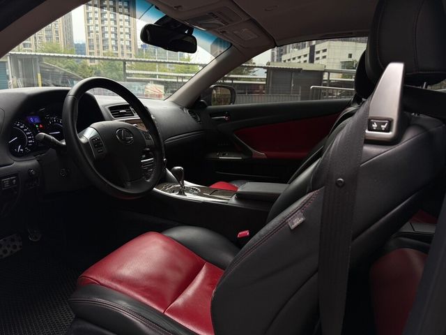 LEXUS凌志 IS250c  第9張相片