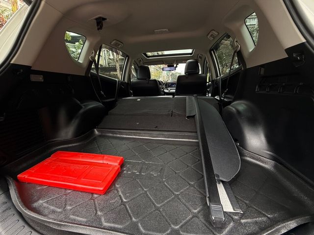 TOYOTA豐田 RAV4  第15張相片