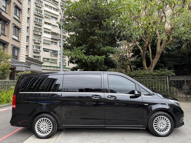 M-BENZ賓士 V250 D  第6張相片