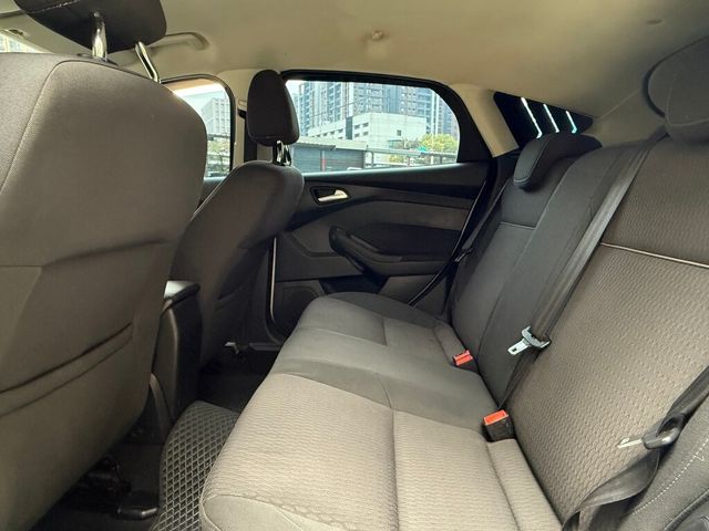 FORD福特 FOCUS  第27張相片