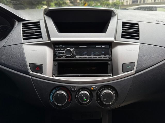 MITSUBISHI三菱 ZINGER  第15張相片