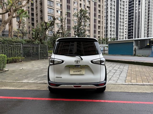 TOYOTA豐田 SIENTA  第7張相片