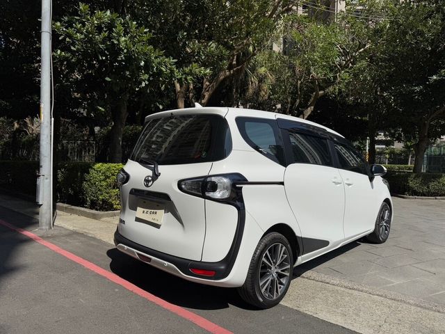 TOYOTA豐田 SIENTA  第3張相片