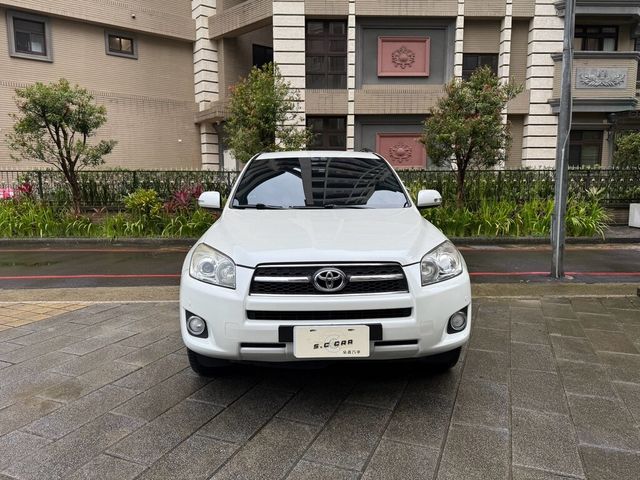 TOYOTA豐田 RAV4  第5張相片